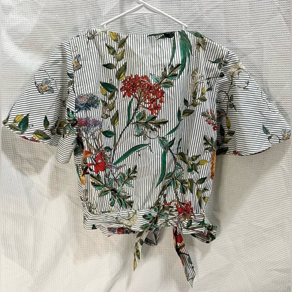 Zara Basic Floral Top Women’s Size Large - Picture 7 of 11